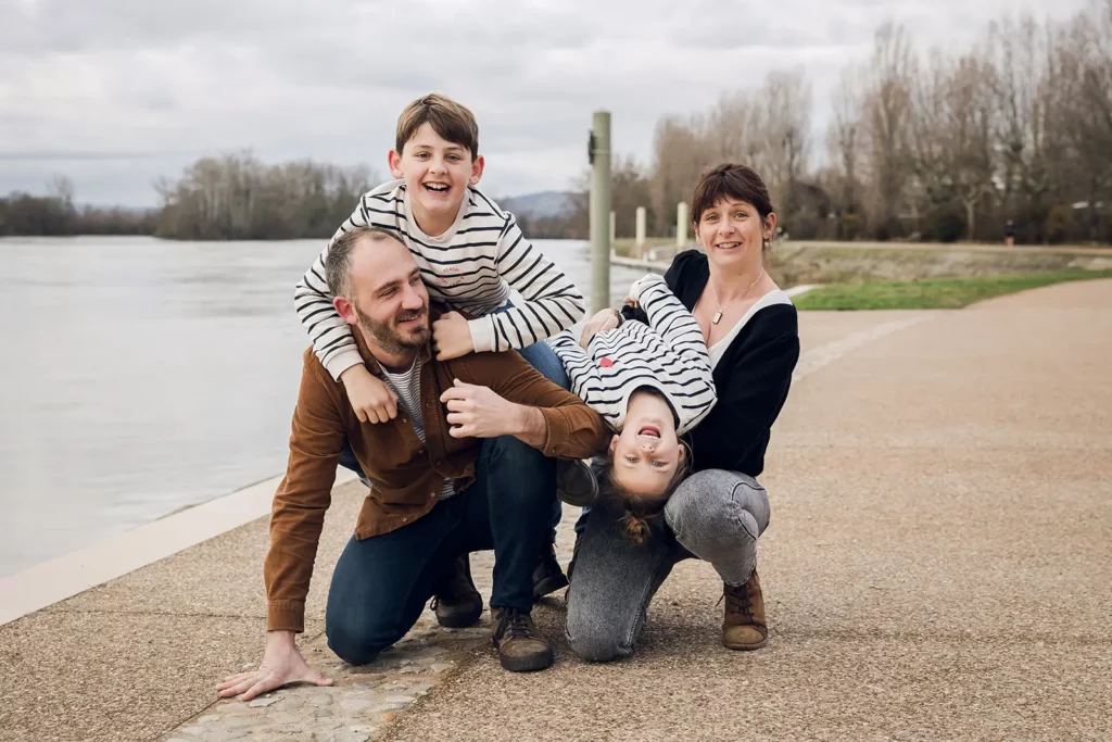 seance photo famille exterieur Lyon