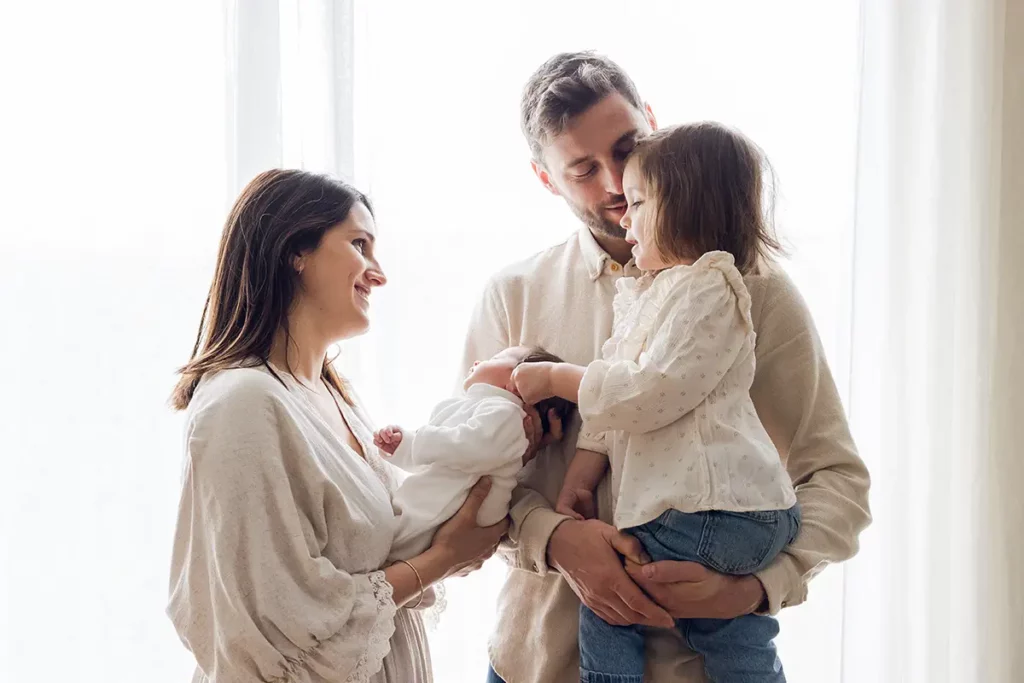 photo naissance en famille a domicile