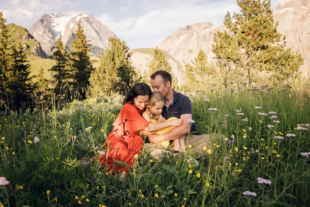 temps calme dans l'herbe en montagne